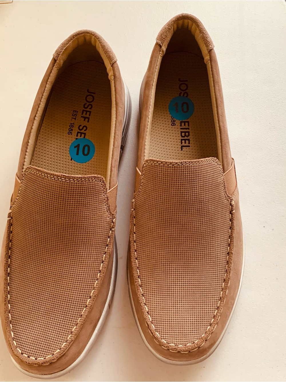 New Josef Seibel genie leaser slip ons beige shoes US size 10 EUR 43